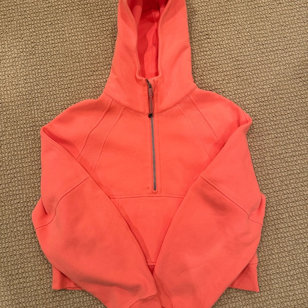 Lululemon Scuba